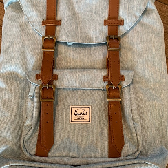 Herschel Classic Little America Crosshatch Backpack - Picture 3 of 8
